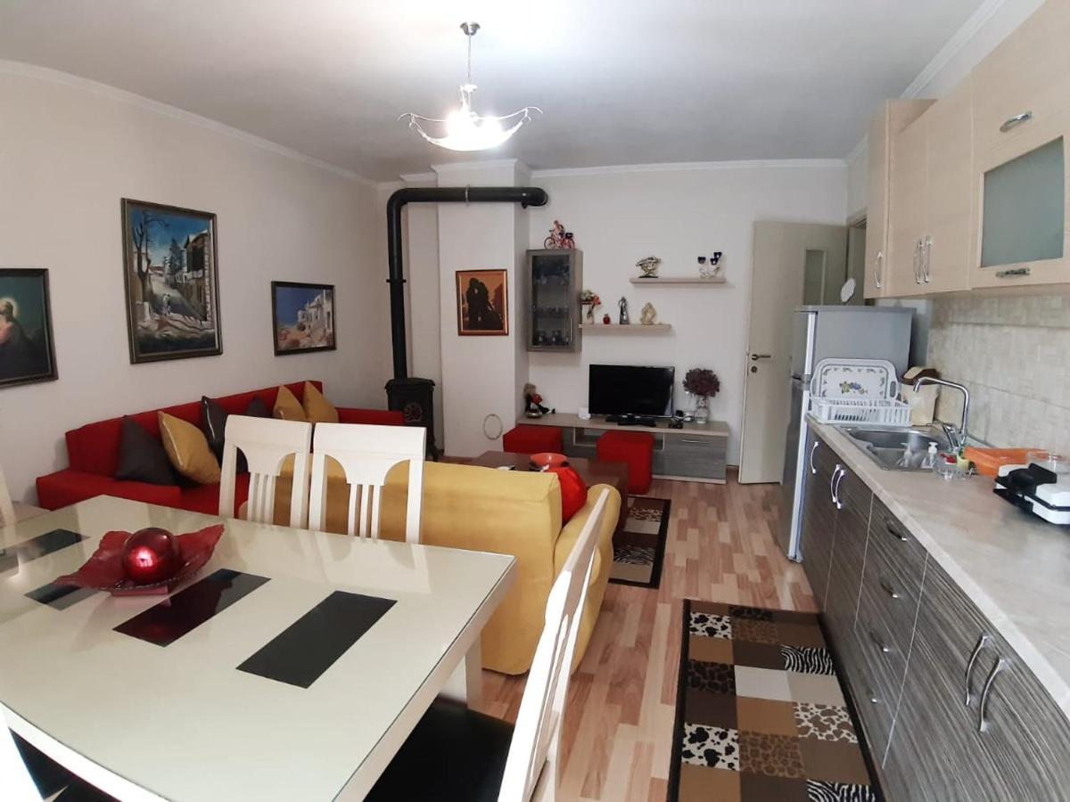 SILVER apartament Korce Bagian luar foto